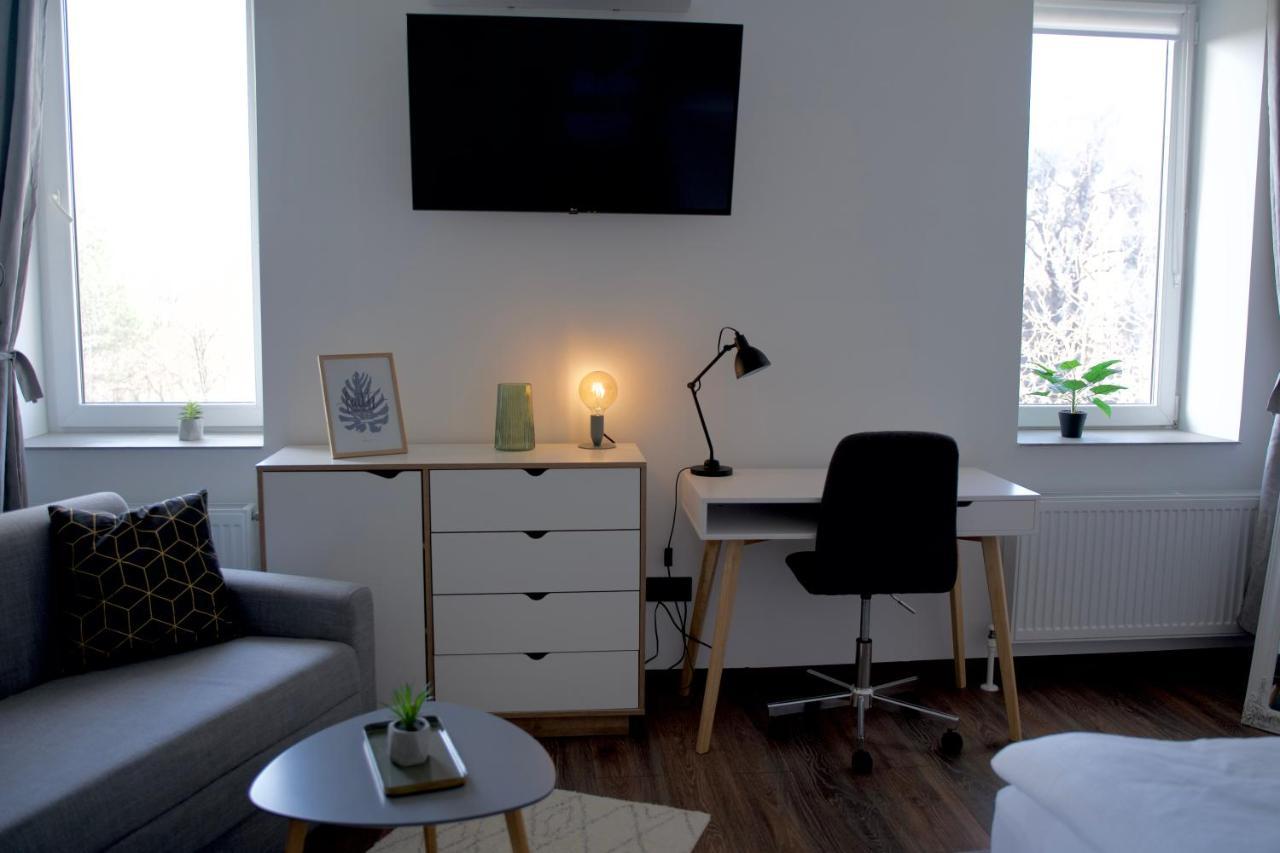 Style Hotel Ungheni Targ Esterno foto